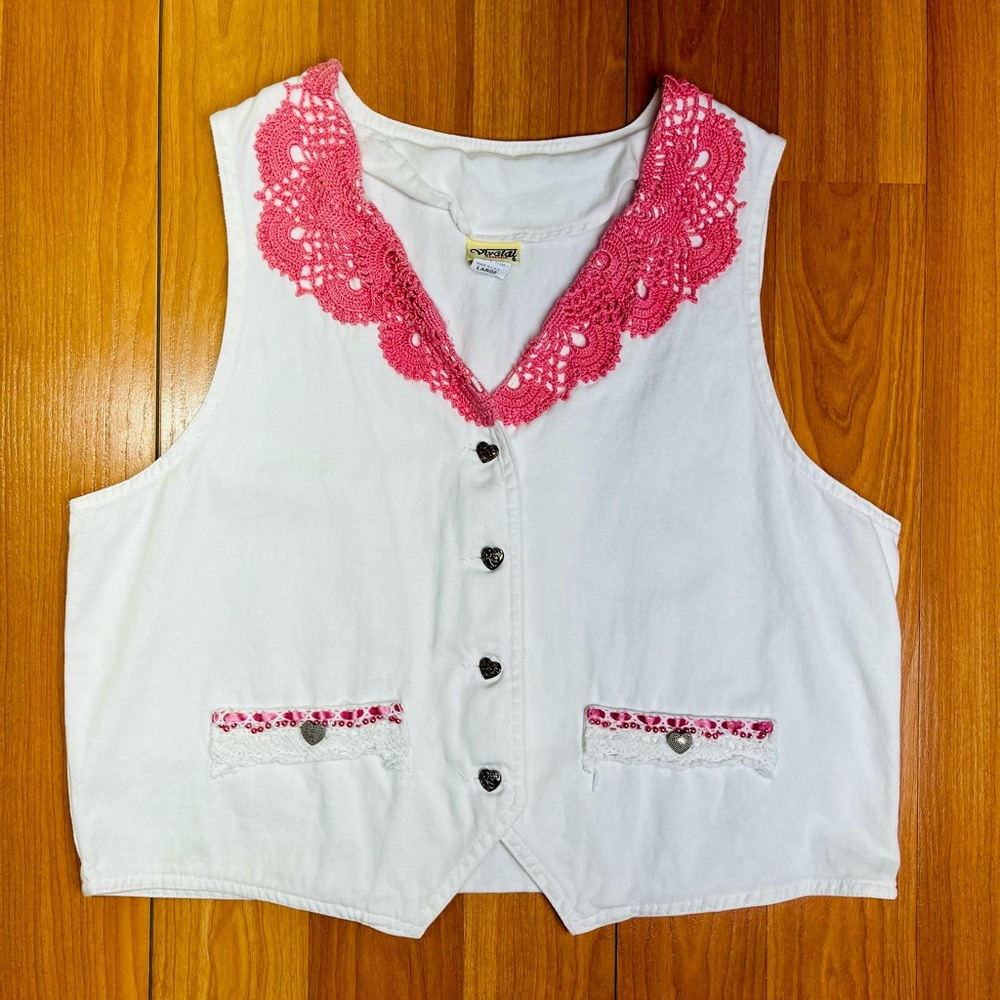 Vintage Vivaldi vest jean denim white w/ pink knit & heart buttons size lg RARE